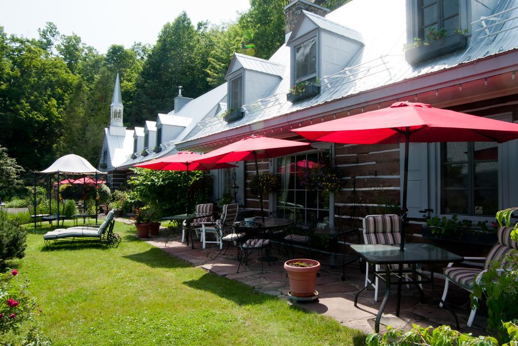 Le Petit Clocher Gite Touristique B & B Saint-Sauveur-des-Monts 외부 사진