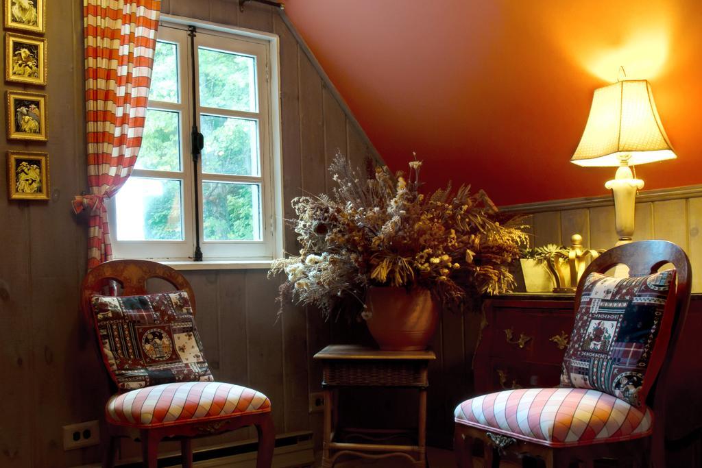 Le Petit Clocher Gite Touristique B & B Saint-Sauveur-des-Monts 외부 사진