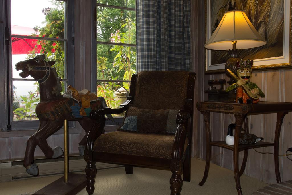 Le Petit Clocher Gite Touristique B & B Saint-Sauveur-des-Monts 외부 사진