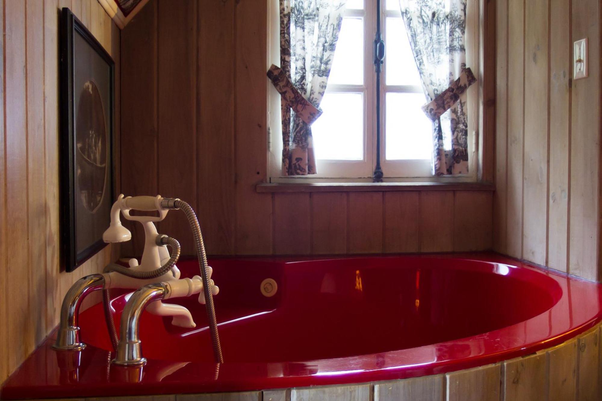 Le Petit Clocher Gite Touristique B & B Saint-Sauveur-des-Monts 객실 사진